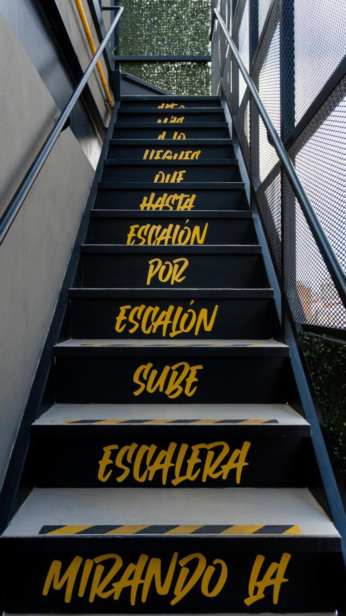 Hotel Alt Urbana León Zewnętrze zdjęcie